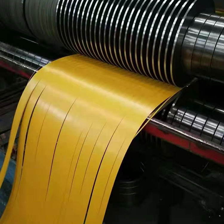 Tiús sciath cruach brataithe dath ar shaol na seirbhíse