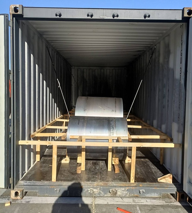 Conas feiniméan sceite an tí cruach dath-brataithe a dheisiú?